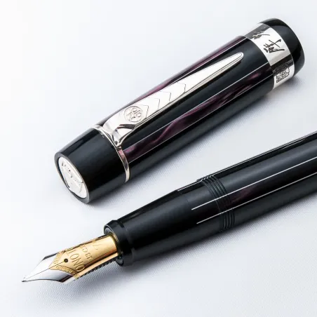 Stylo-Plume Kings College Collection Xu Zhimo Black & Purple Pinstripe