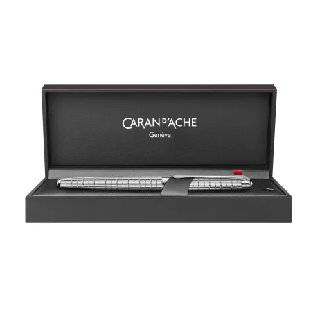 Stylo Plume M Caran d'ache - Leman Slim - Lights - Coffret