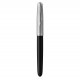 PARKER 51 Stylo Plume, Corps Résine Noire + Capuchon inox poli, Plume fine, Coffret cadeau