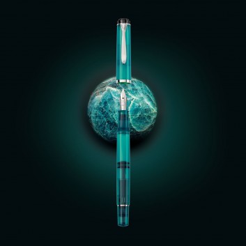 Stylo-plume Pelikan M205...