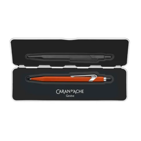 Stylo bille 849 Caran d'Ache Colormat-X - Orange - Étui Slimpack