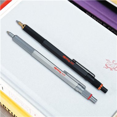 rOtring 600 stylo bille | pointe moyenne | encre noire | corps argenté | rechargeable