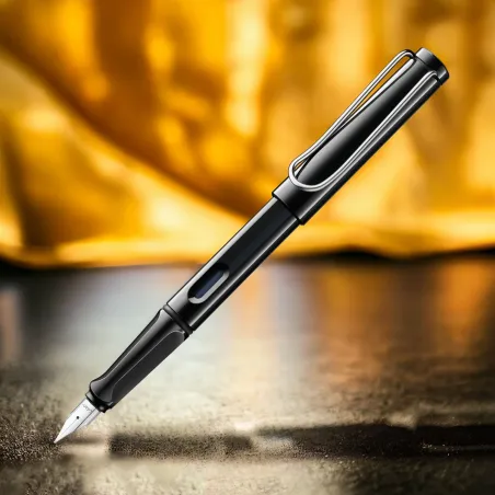 Stylo-plume LAMY SAFARI NOIR - Plume Moyenne (M)