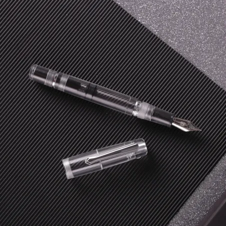 Stylo-plume Nahvalur Original - Demonstrator - Plume Moyenne | Élégance Transparente