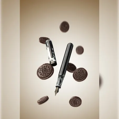Stylo-plume Moyenne Nahvalur Voyage Cookies and Cream – Élégance et Originalité