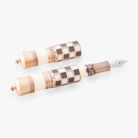 Stylo-plume VISCONTI Checkmate - entier
