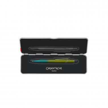 Stylo Bille 849 CARAN D'ACHE -  Claim Your Style - Vert Arctique - Édition Spéciale