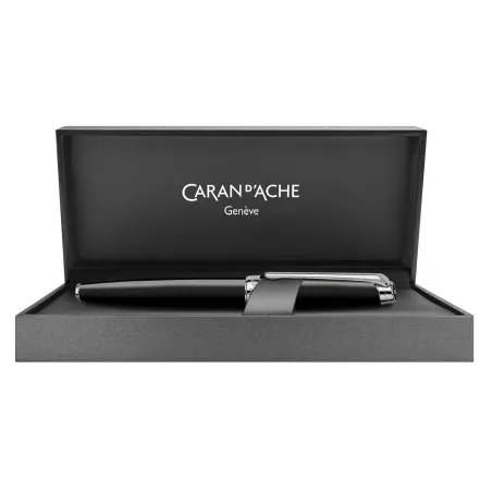 Stylo Plume M Caran d'Ache - Léman - Ebony Noir Rhodié - Coffret