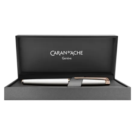 Stylo Plume F Caran d'Ache - Léman Slim - Blanc Or Rose - coffret