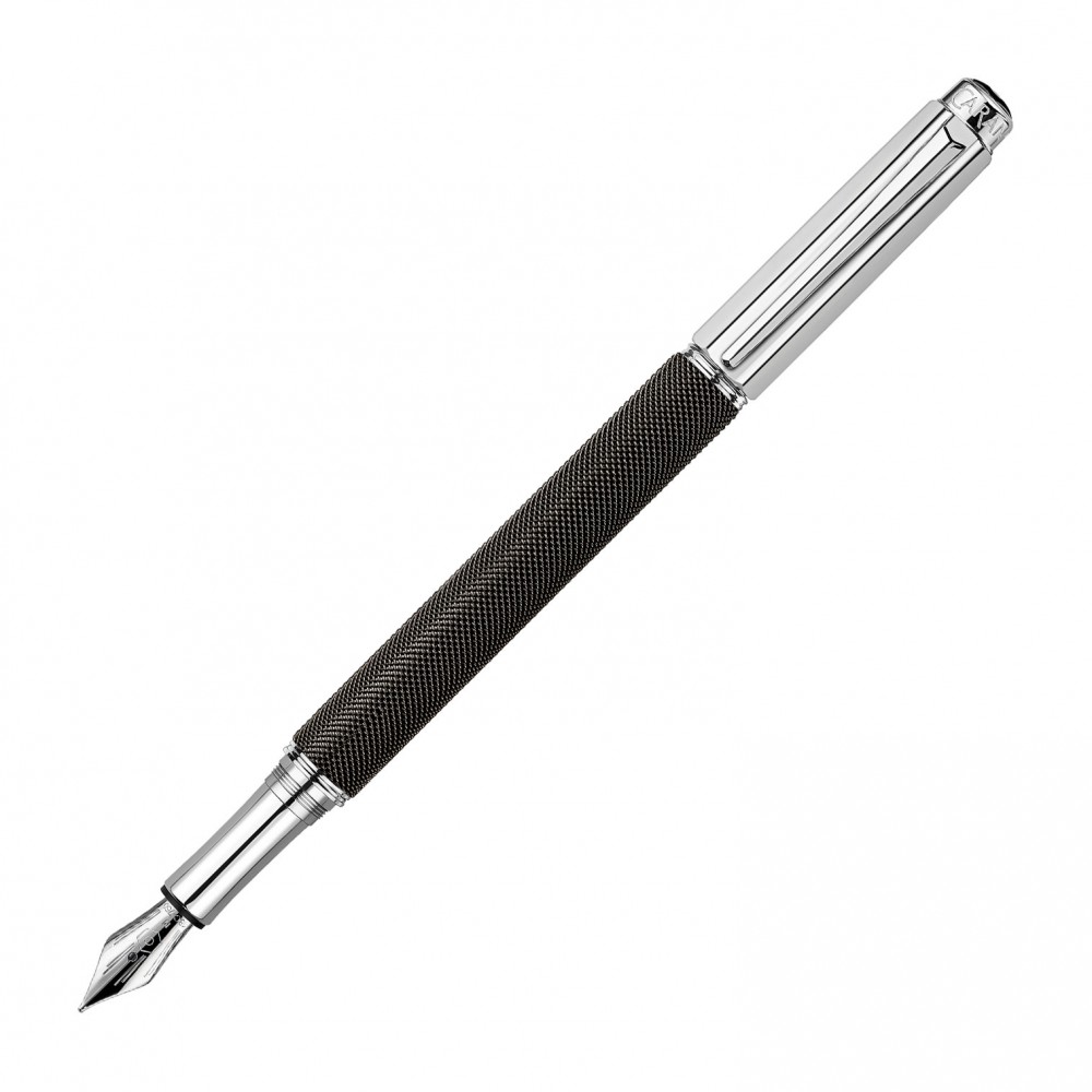 Stylo plume F Caran d'Ache - Varius - Ivanhoé Black Rhodié Stylo plume F Caran d'Ache - Varius - Ivanhoé Black Rhodié