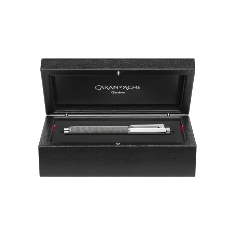 Stylo plume F Caran d'Ache - Varius - Ivanhoé Argenté Rhodié - Coffret