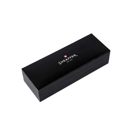 Stylo Bille Sheaffer - Série 300 - Chrome Attributs Dorés - coffret fermé