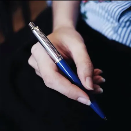 Stylo Sheaffer Sentinel Bleu et Chrome – Élégance rétro au quotidien