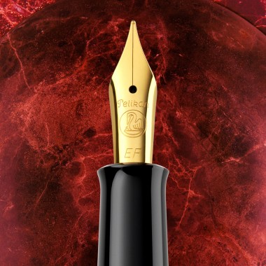 Stylo-plume M Pélikan M200 rouge marbré Edition spéciale