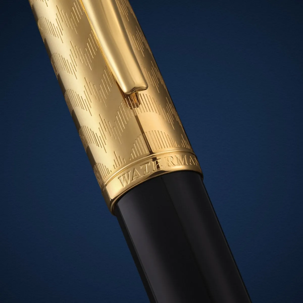 Stylo Plume (F) Waterman Carène De Luxe - La collection Opera - Noir et or