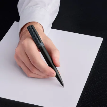 Stylo Bille Hugo Boss Arche Monogram Black & Navy – Élégance iconique