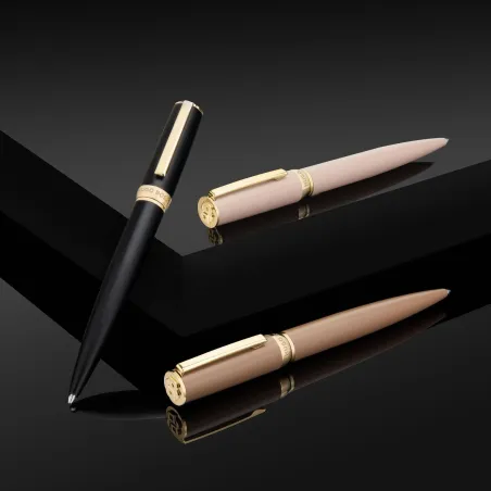Stylo bille Hugo Boss Arche Double B Camel – Élégance raffinée