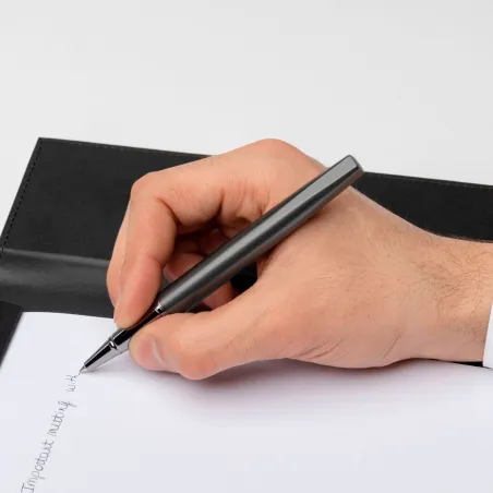 Stylo Roller Hugo Boss Corium Camel - Luxe Moderne