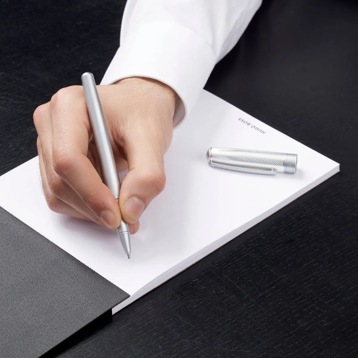 Stylo Roller Hugo Boss Essential Metal Silver