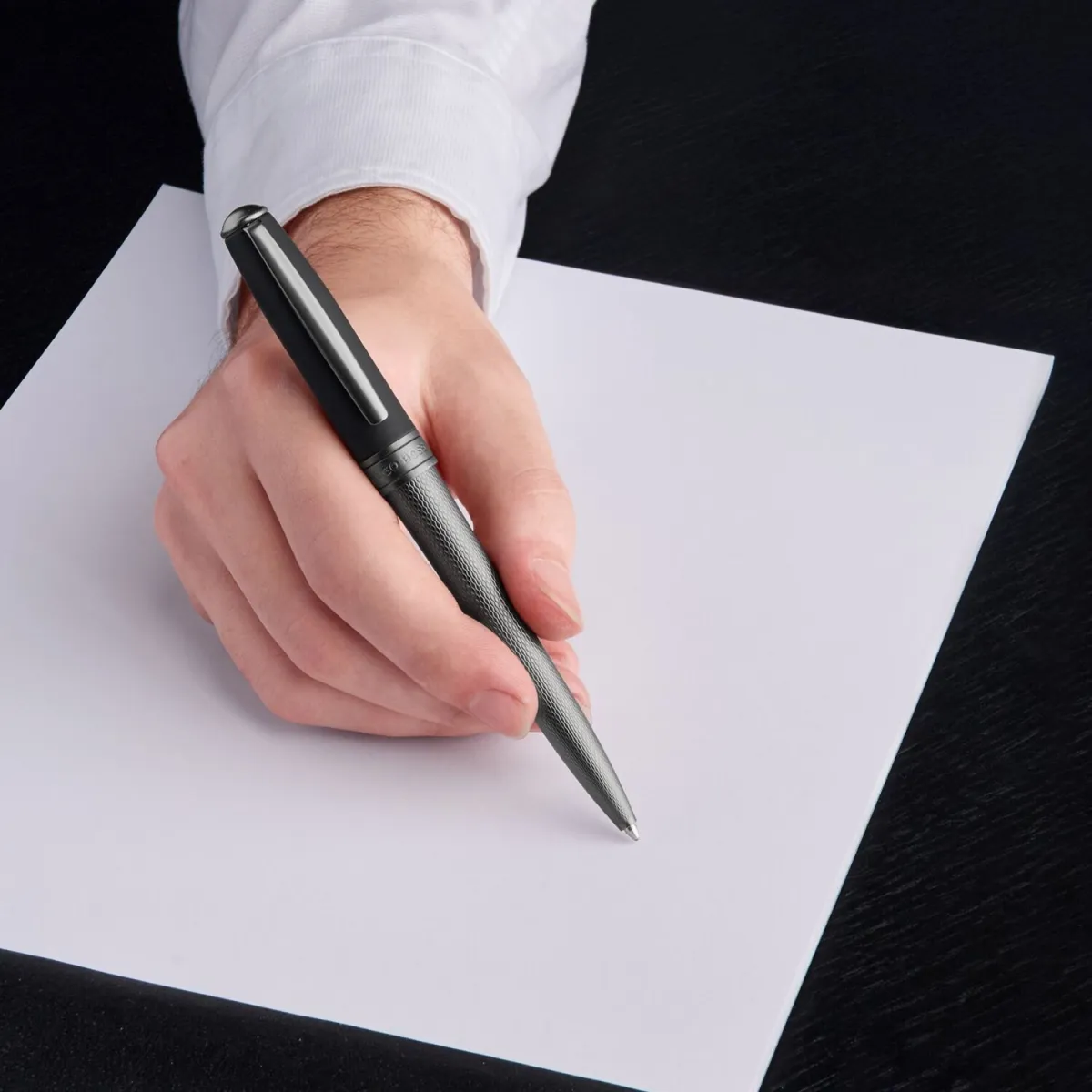 Stylo Bille Hugo Boss Essential Active Black