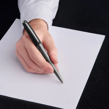 Stylo Bille Hugo Boss Essential Active Black