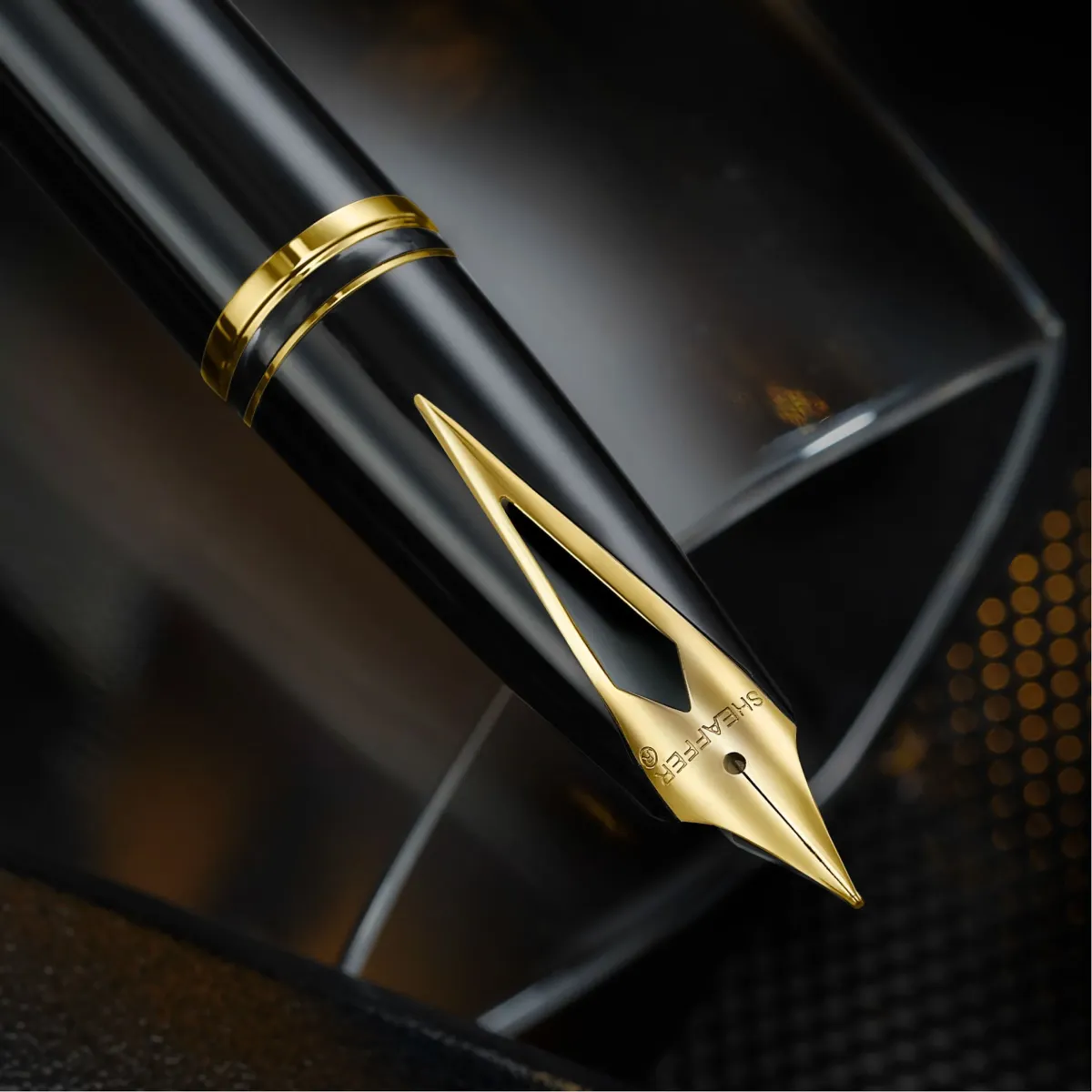 Stylo plume Sheaffer Legacy 9065 noir chrome or 14K PVD