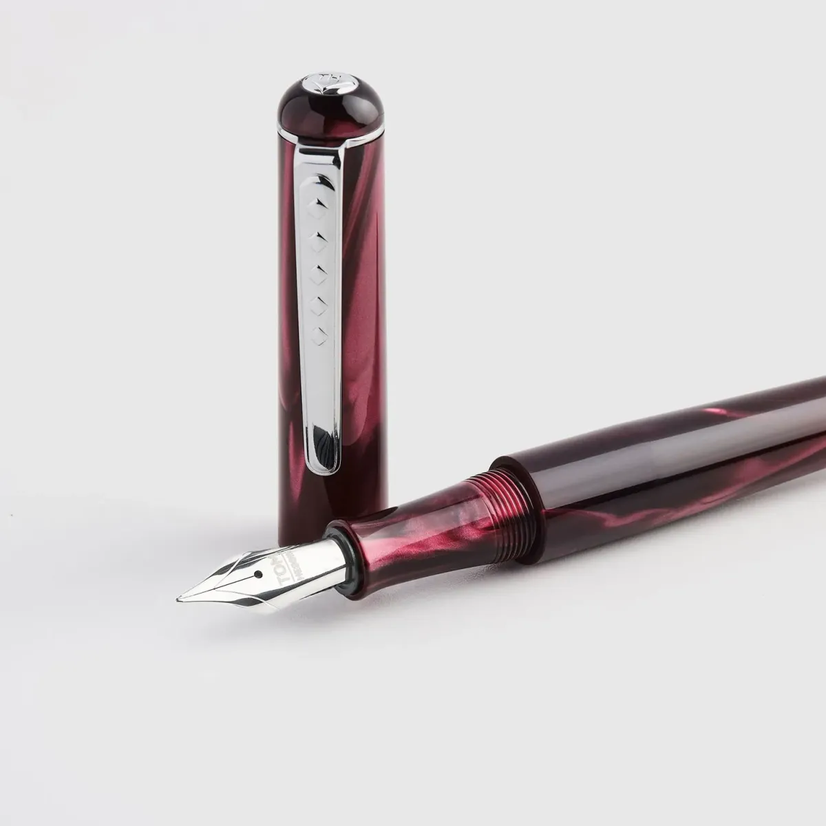 Stylo-plume EF Tom Hessin Castle Clarnet - Ouvert