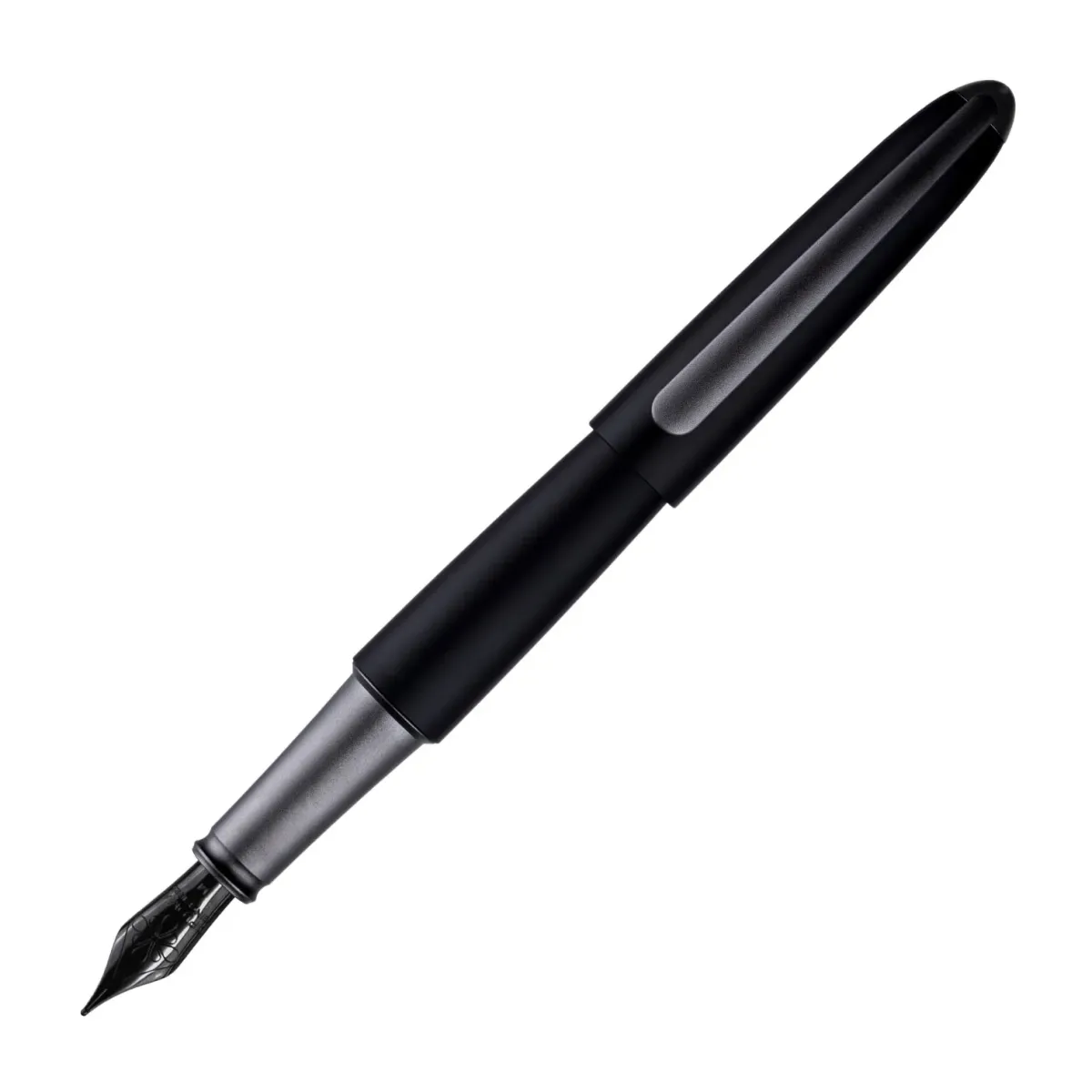Stylo plume F Diplomat Aero - Pure Black - Plume Acier