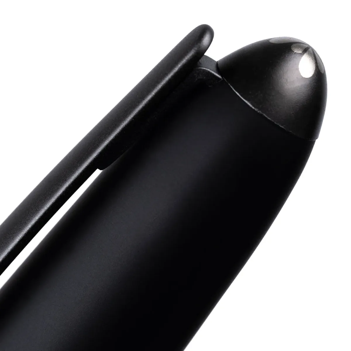 Stylo plume F Diplomat Aero - Pure Black - Plume Acier - Capuchon