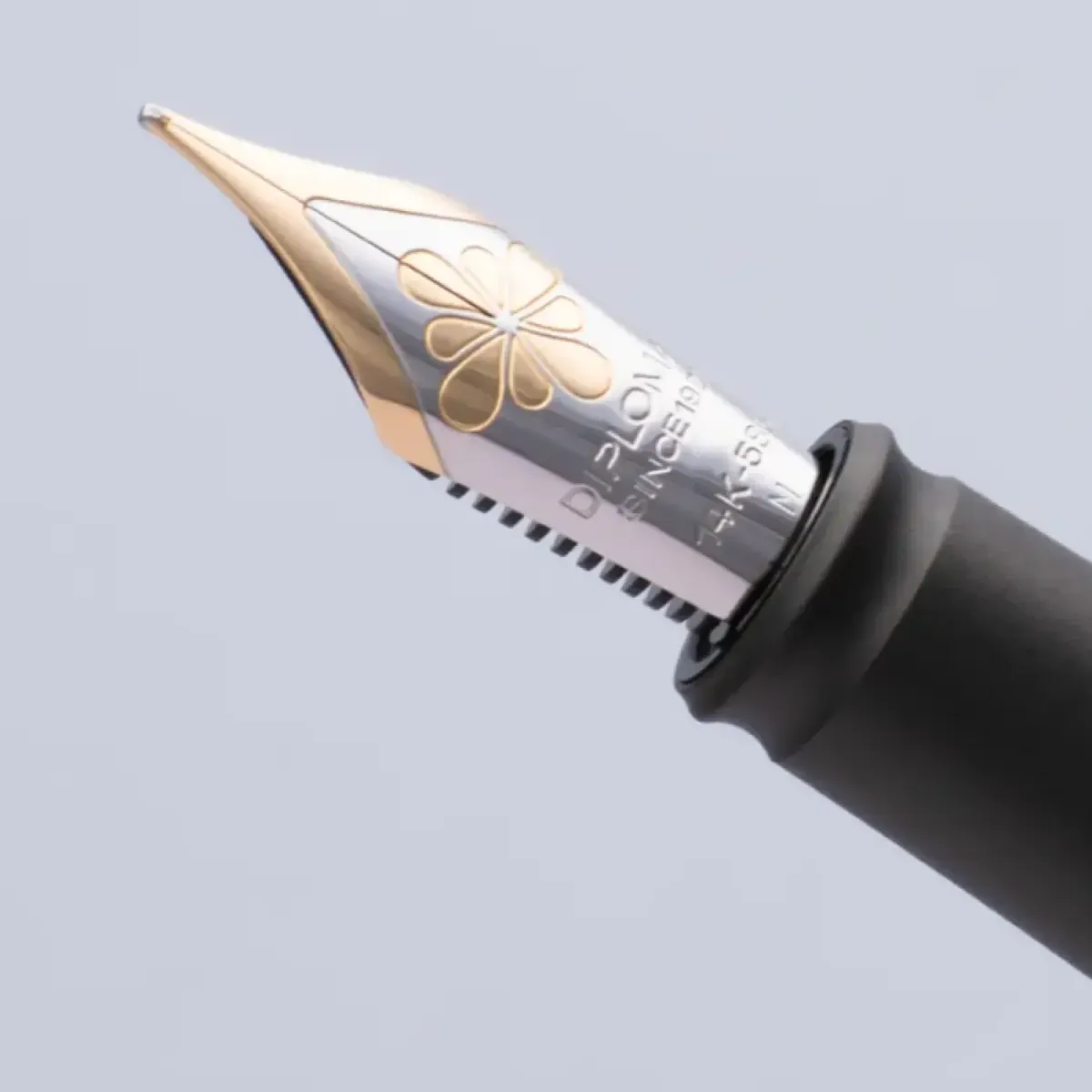 Stylo plume B Diplomat Aero - Black Forest - Plume or 14 ct - plume