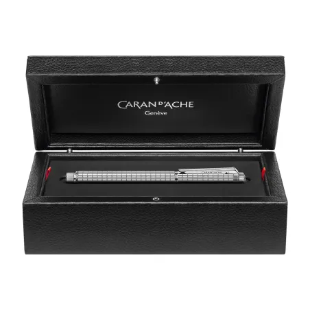 Stylo plume M Caran d'Ache - Varius Lights - Argentés palladiés - Ed.Limitée - Coffret