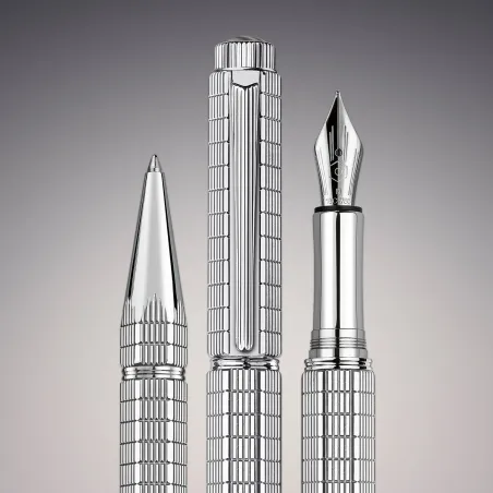 Stylo plume F Caran d'Ache - Varius Lights - Argentés palladiés - Ed.Limitée - Ensemble